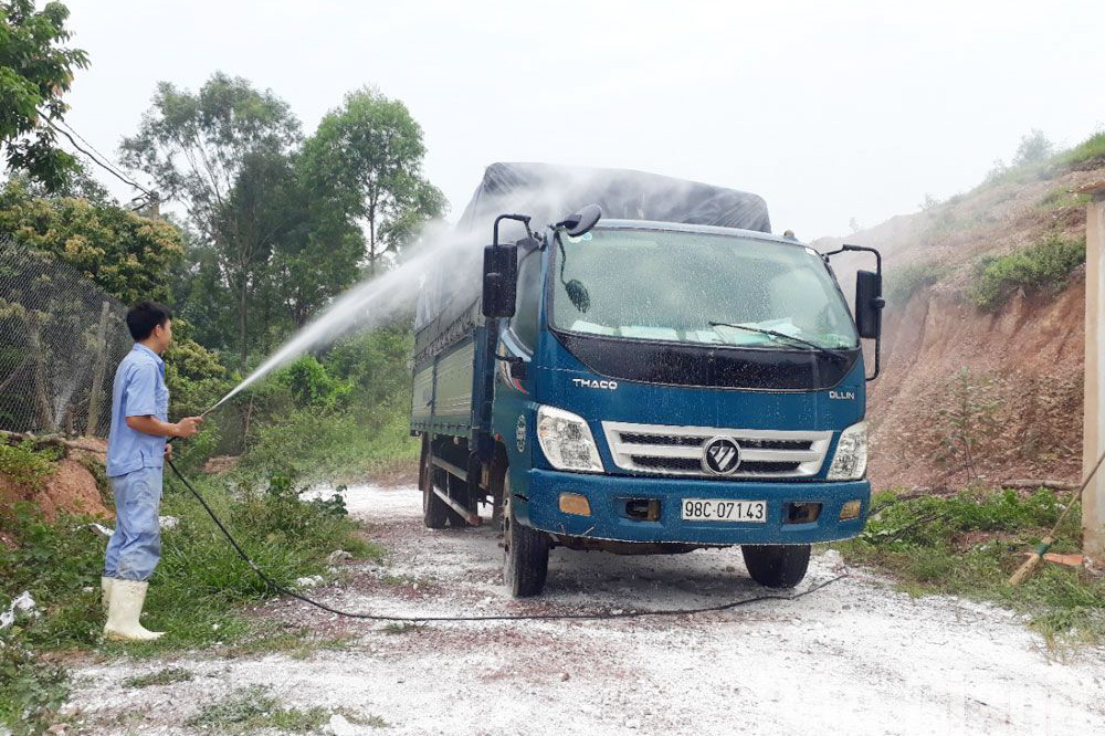 naoclean-ve-sinh-phuong-tien-van-chuyen